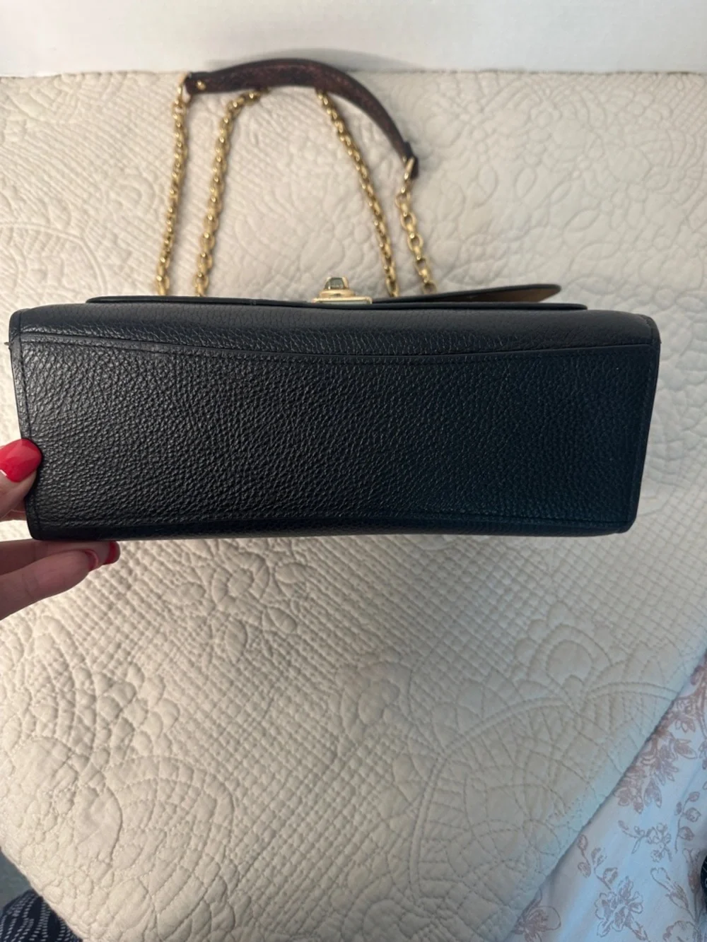 Black Leather‎ Shoulder Bag with Gold Hardware